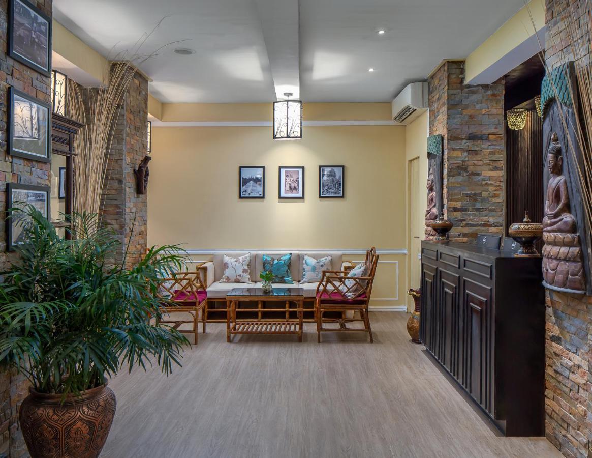 Botum Palace 4*