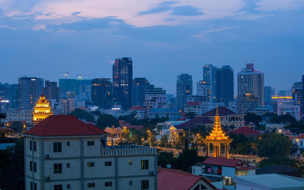 Botum Palace 4* Phnom Penh