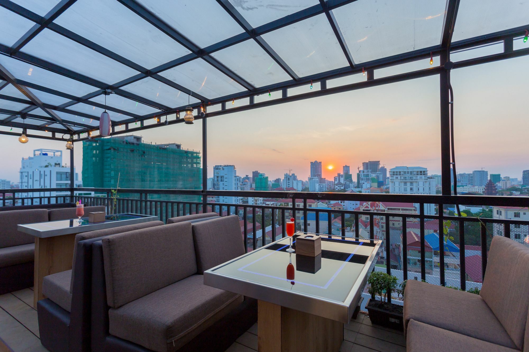 Hotel Botum Palace 4*